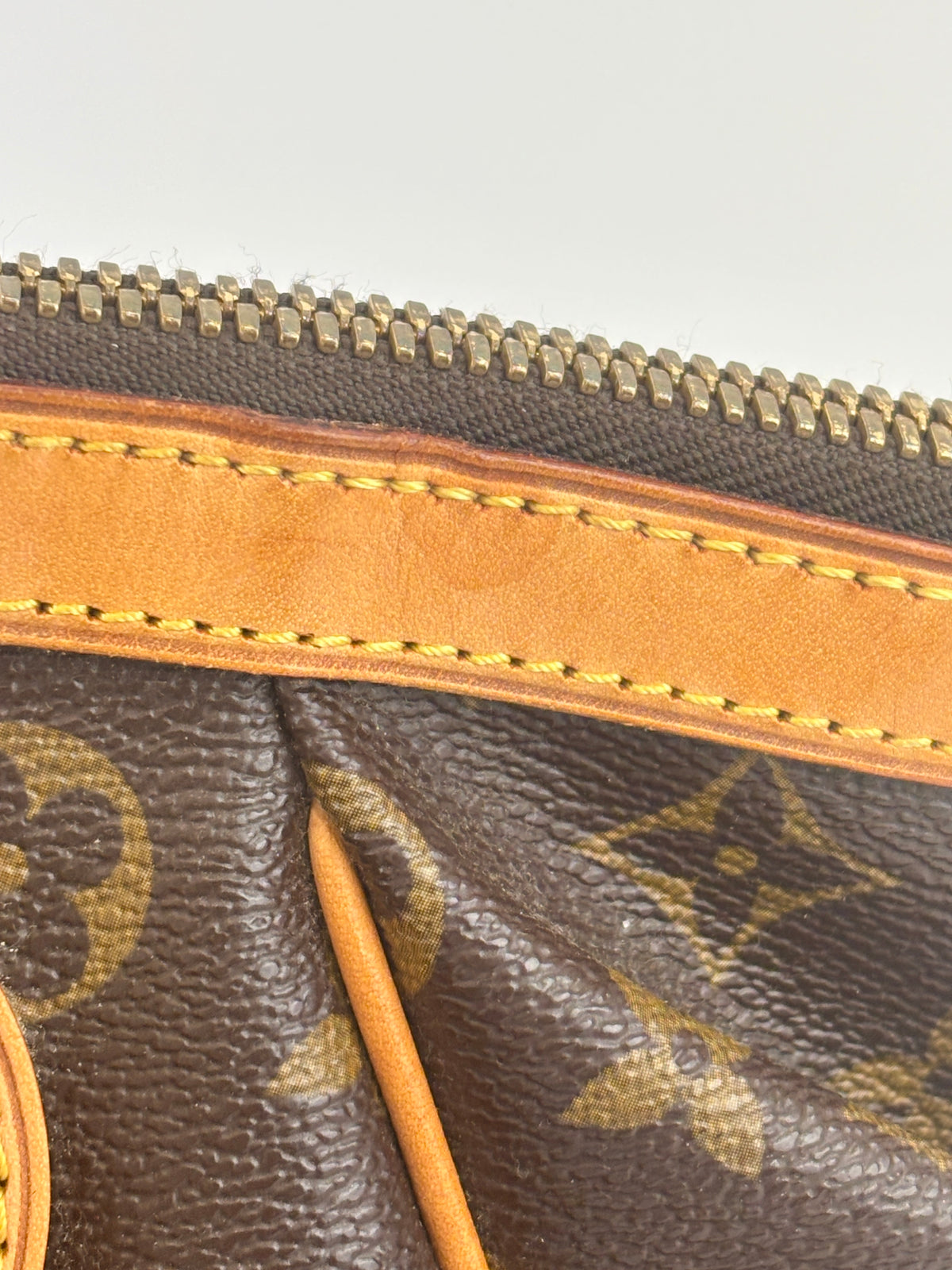 Louis Vuitton Tivoli PM Monogram Canvas - Glampot