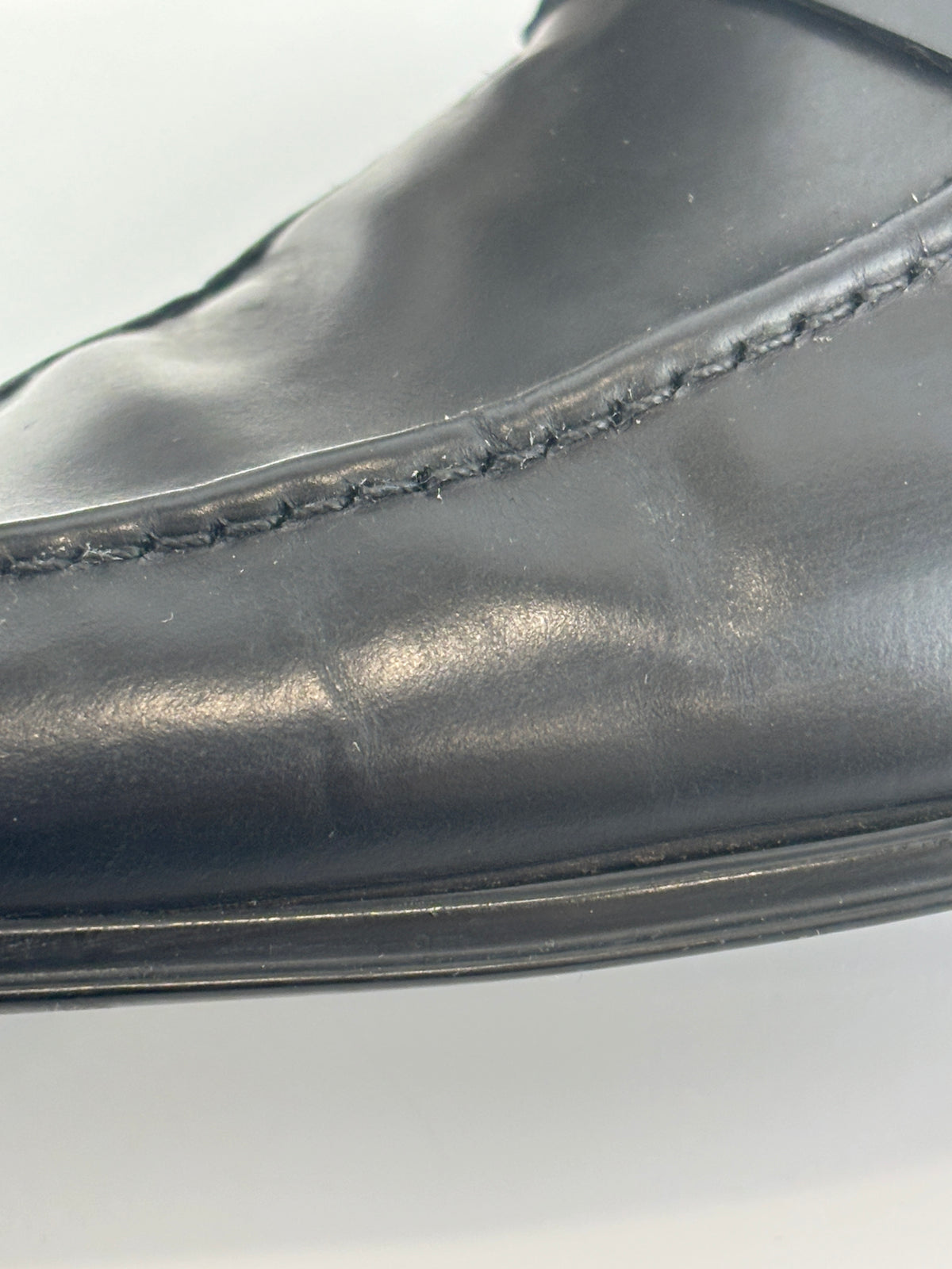 Salvatore Ferragamo Black Leather Loafers - Glampot