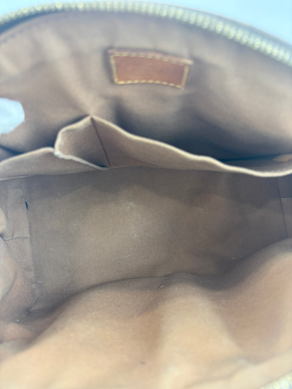 Louis Vuitton Tivoli PM Monogram Canvas - Glampot