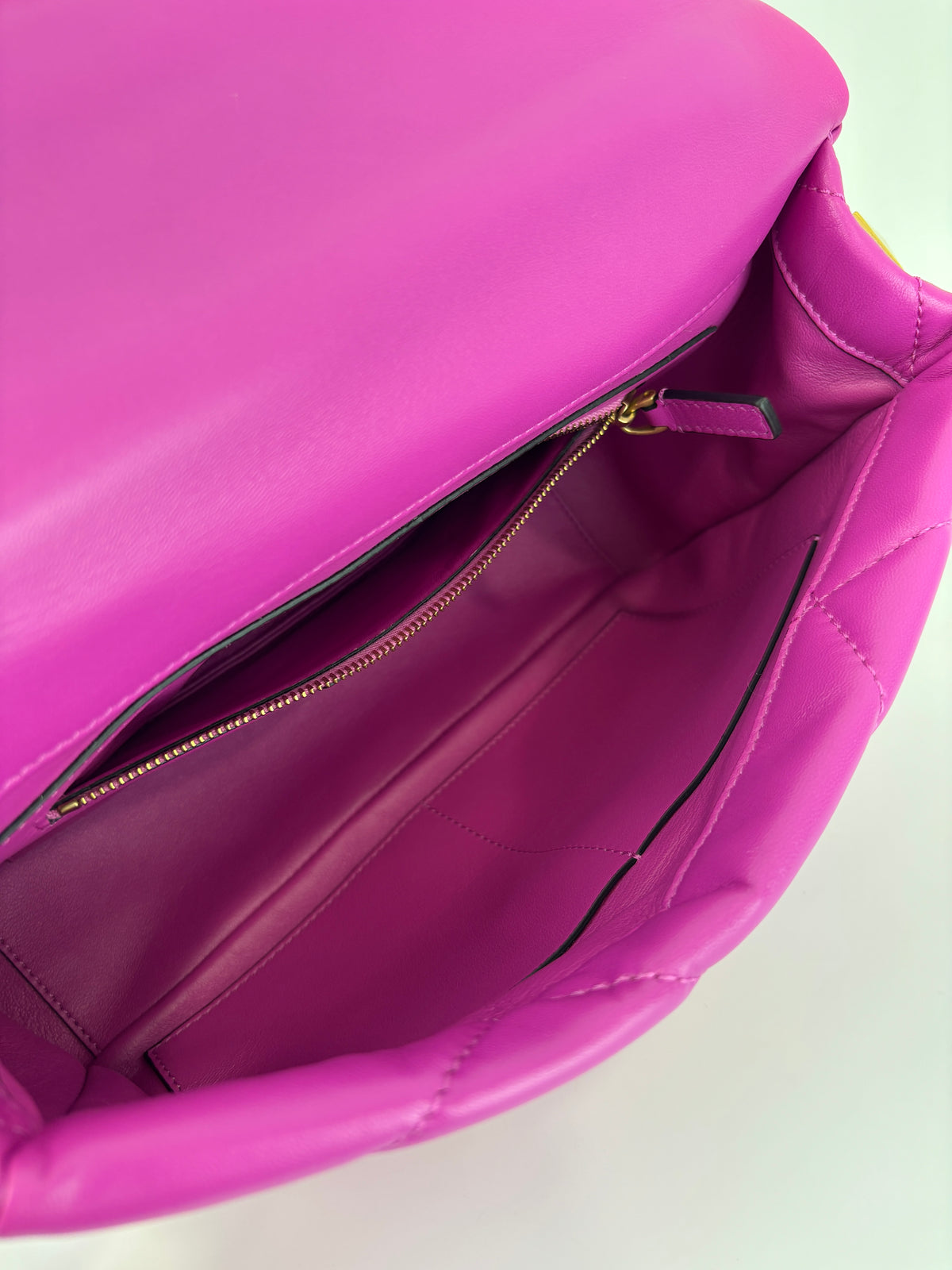 Roman Stud Medium Chain Bag Pink - Glampot