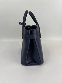 Small Banner Tote in Navy Blue - Glampot