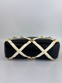 Roman Stud Chain Bag Black / White - Glampot