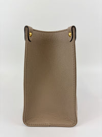 Louis Vuitton OnTheGo PM Bicolour Monogram Empreinte Tourterelle/Creme - Glampot