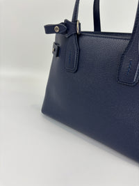 Small Banner Tote in Navy Blue - Glampot