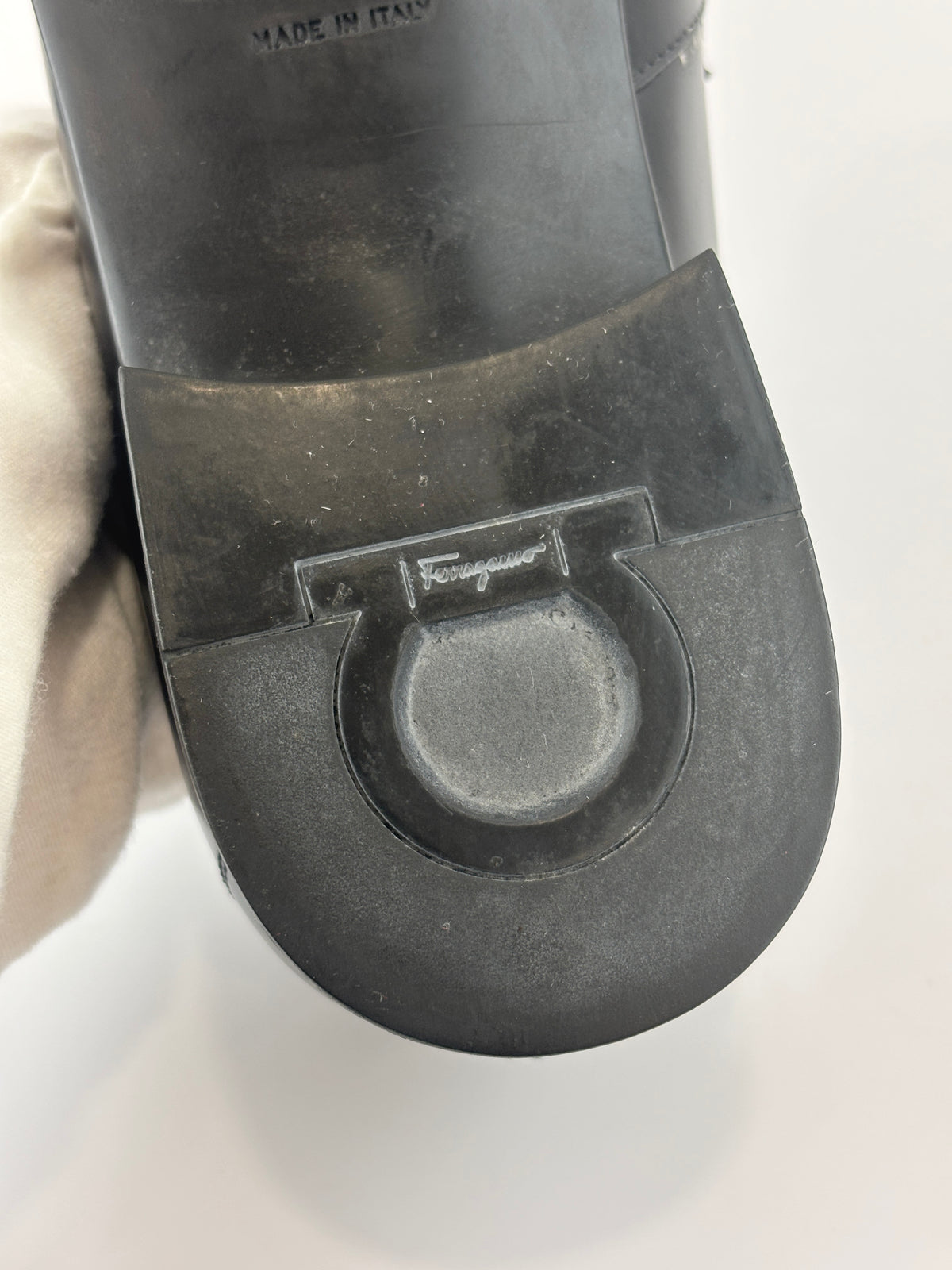 Salvatore Ferragamo Black Leather Loafers - Glampot