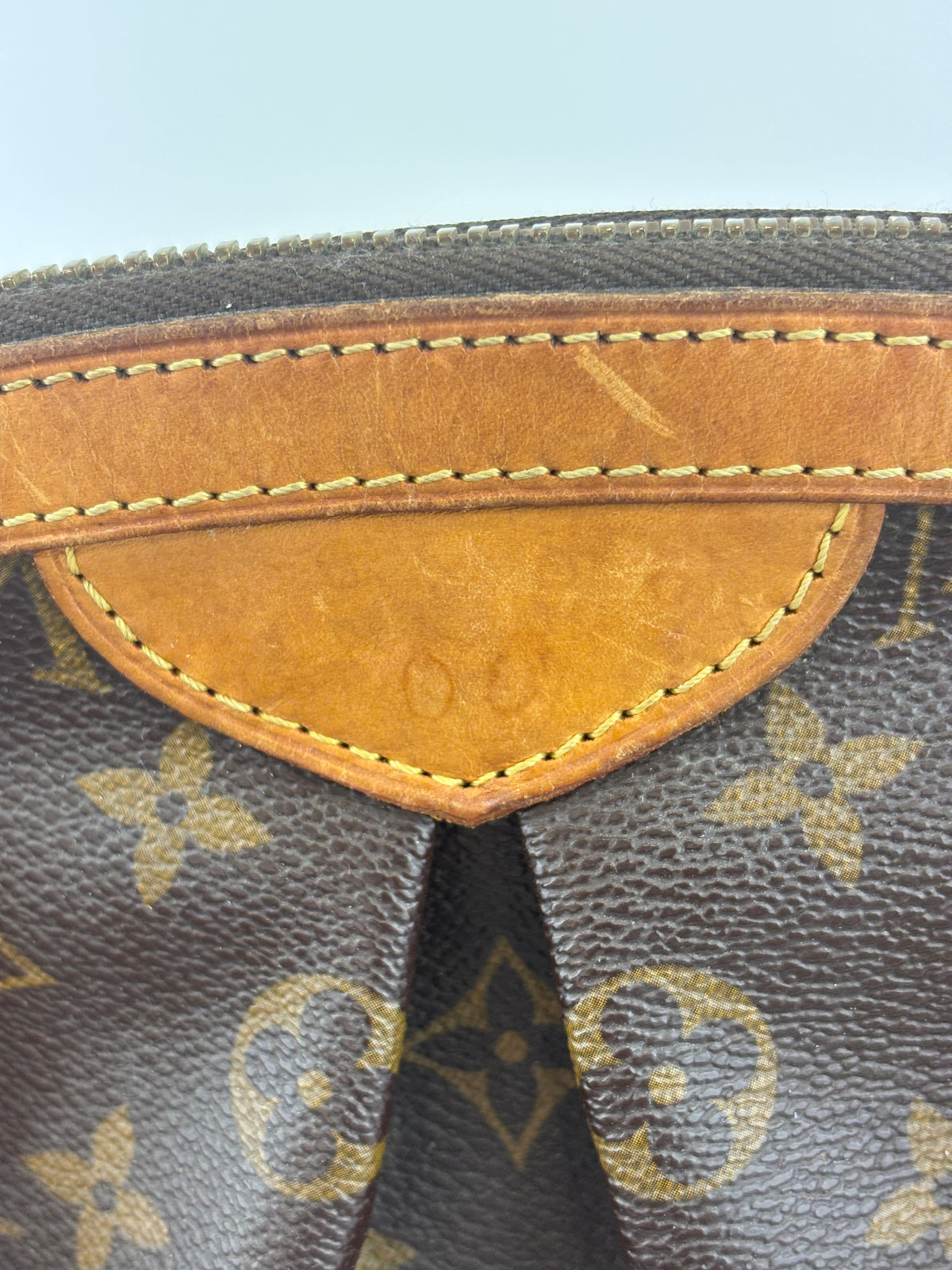 Louis Vuitton Tivoli PM Monogram Canvas - Glampot