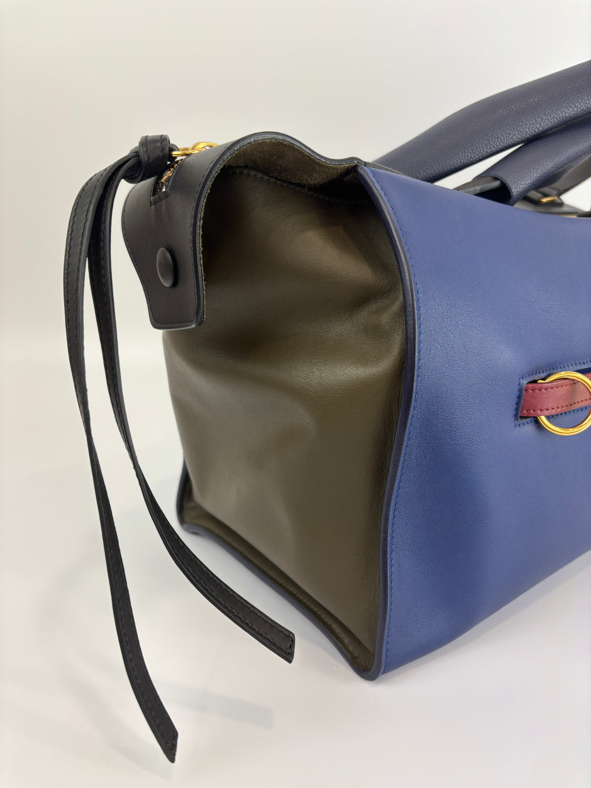 Small Smooth Blue Calfskin Tricolor Ring Bag - Glampot