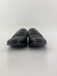 Salvatore Ferragamo Black Leather Loafers - Glampot