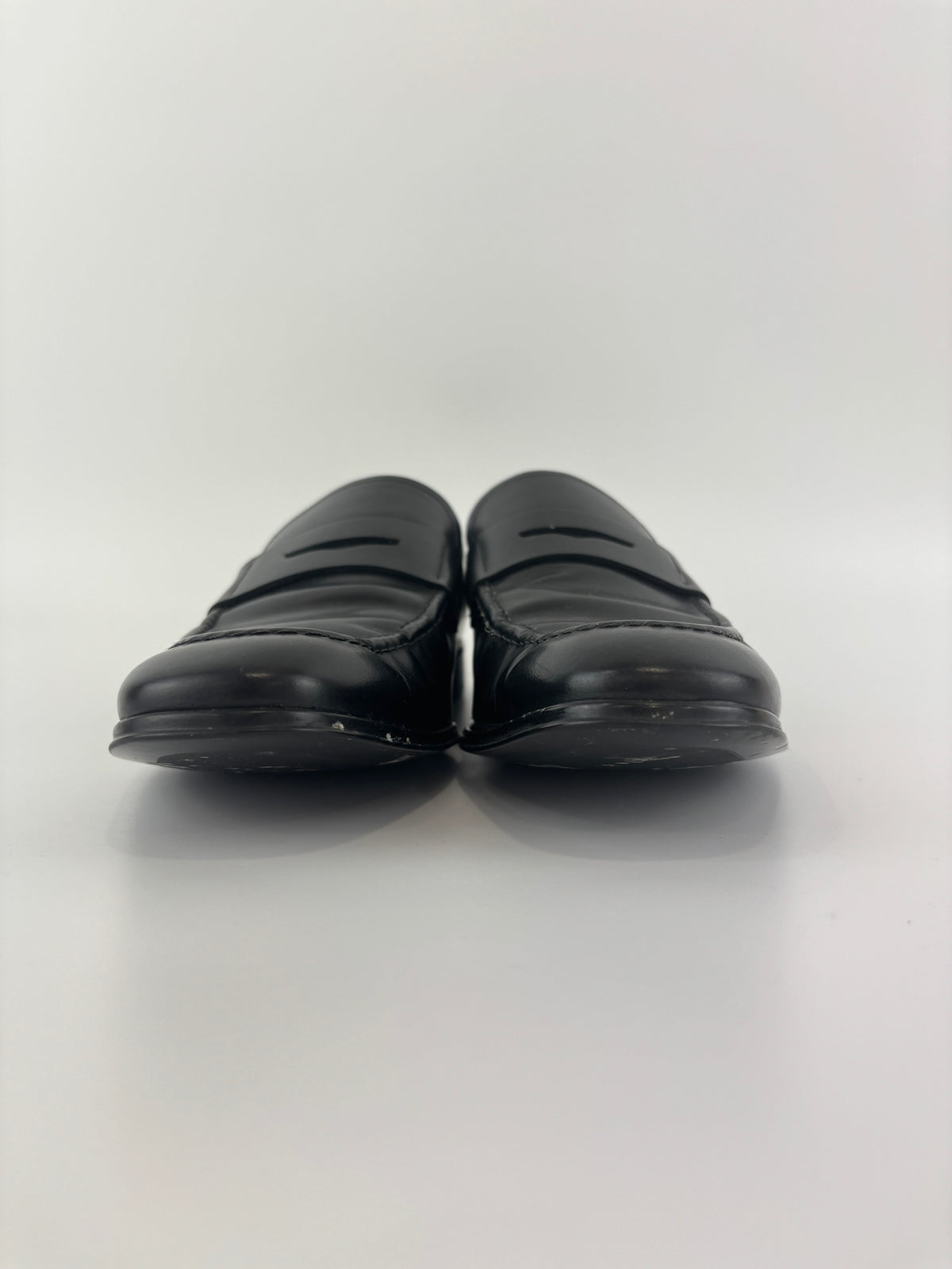 Salvatore Ferragamo Black Leather Loafers - Glampot