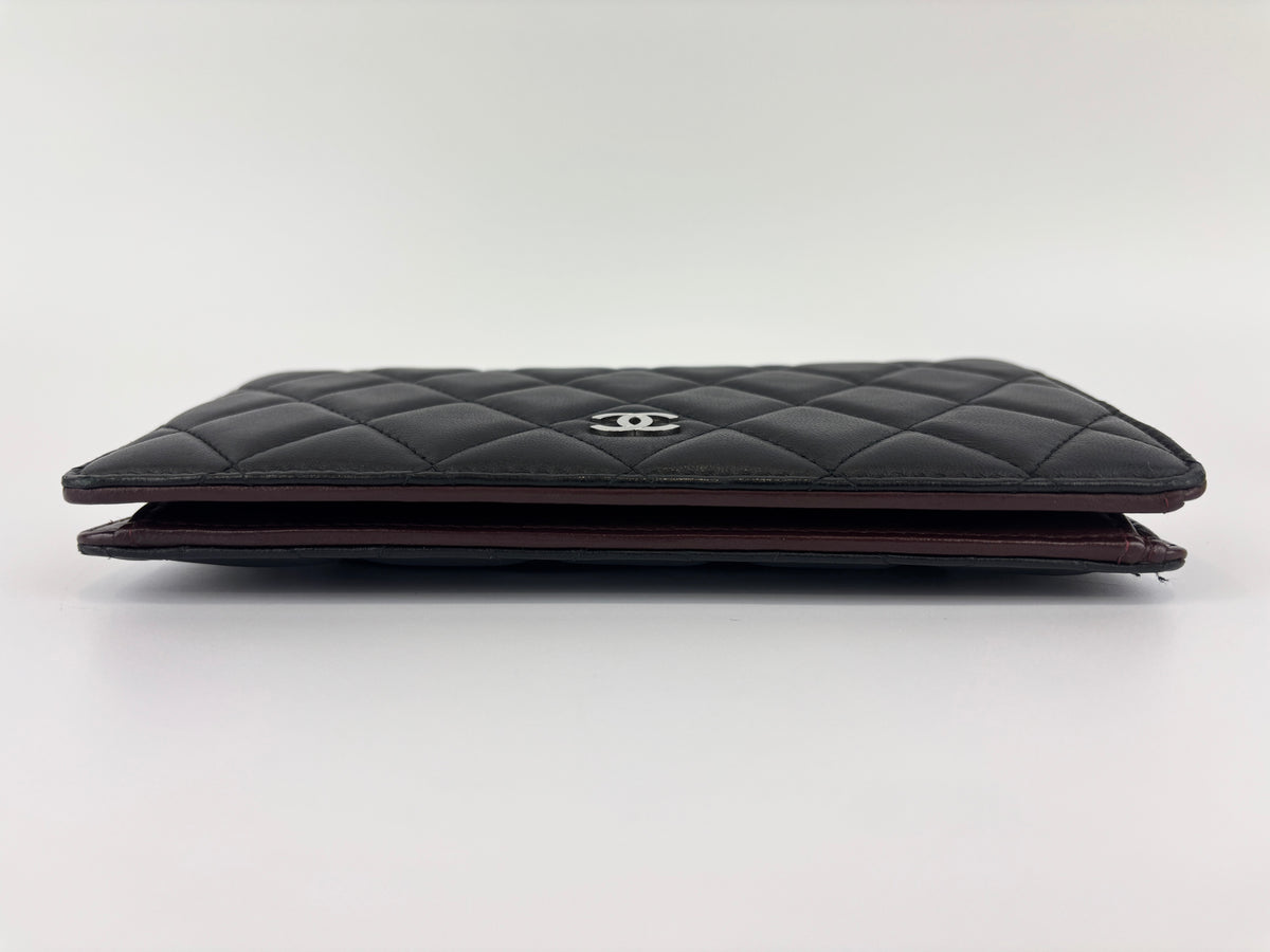 Chanel Bi-fold Yen Wallet in Black Lambskin SHW - Glampot