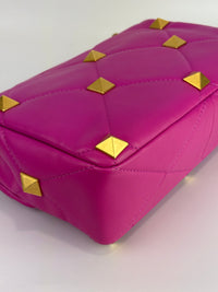 Roman Stud Medium Chain Bag Pink - Glampot