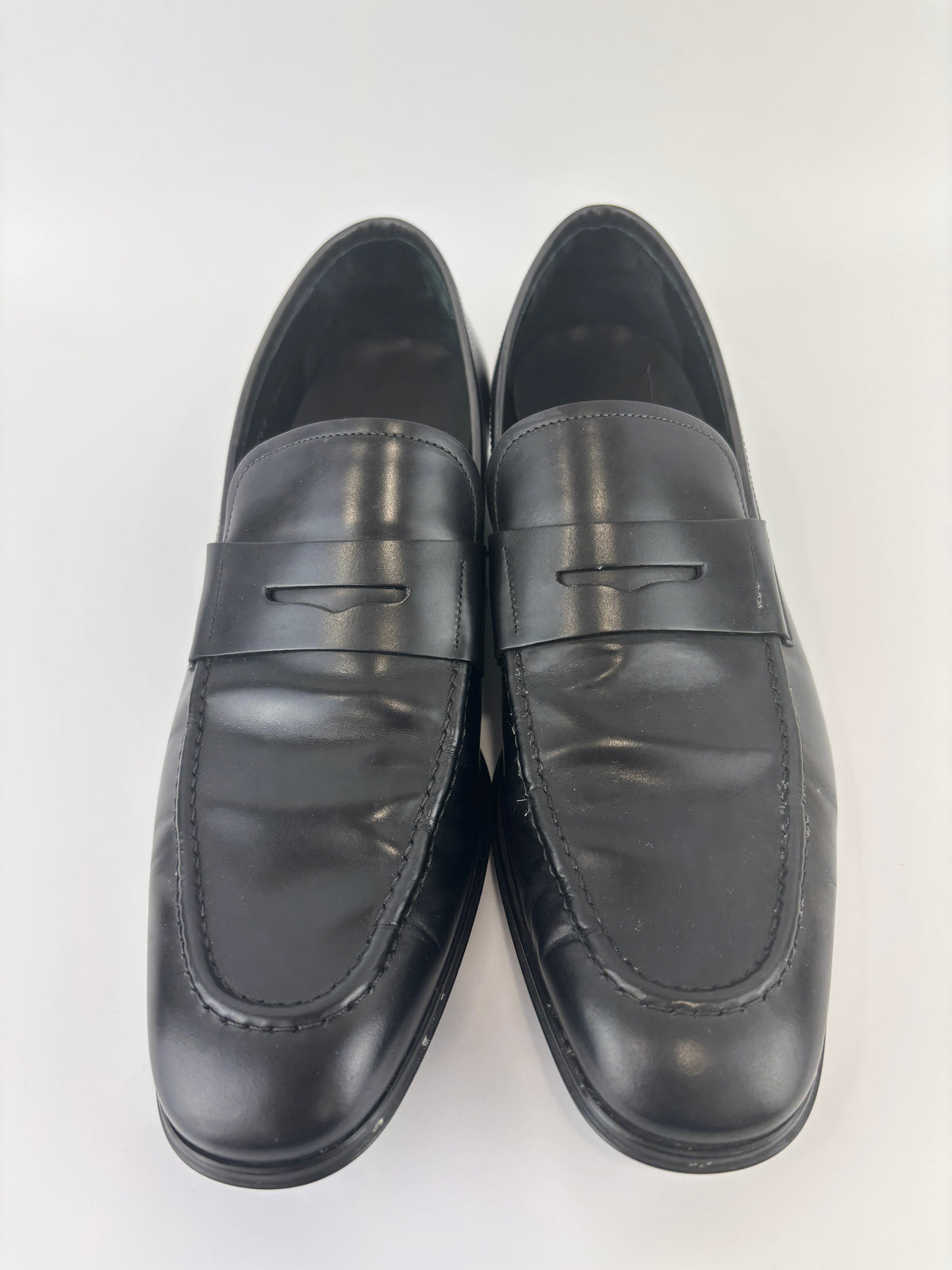 Salvatore Ferragamo Black Leather Loafers - Glampot