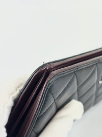 Chanel Bi-fold Yen Wallet in Black Lambskin SHW - Glampot