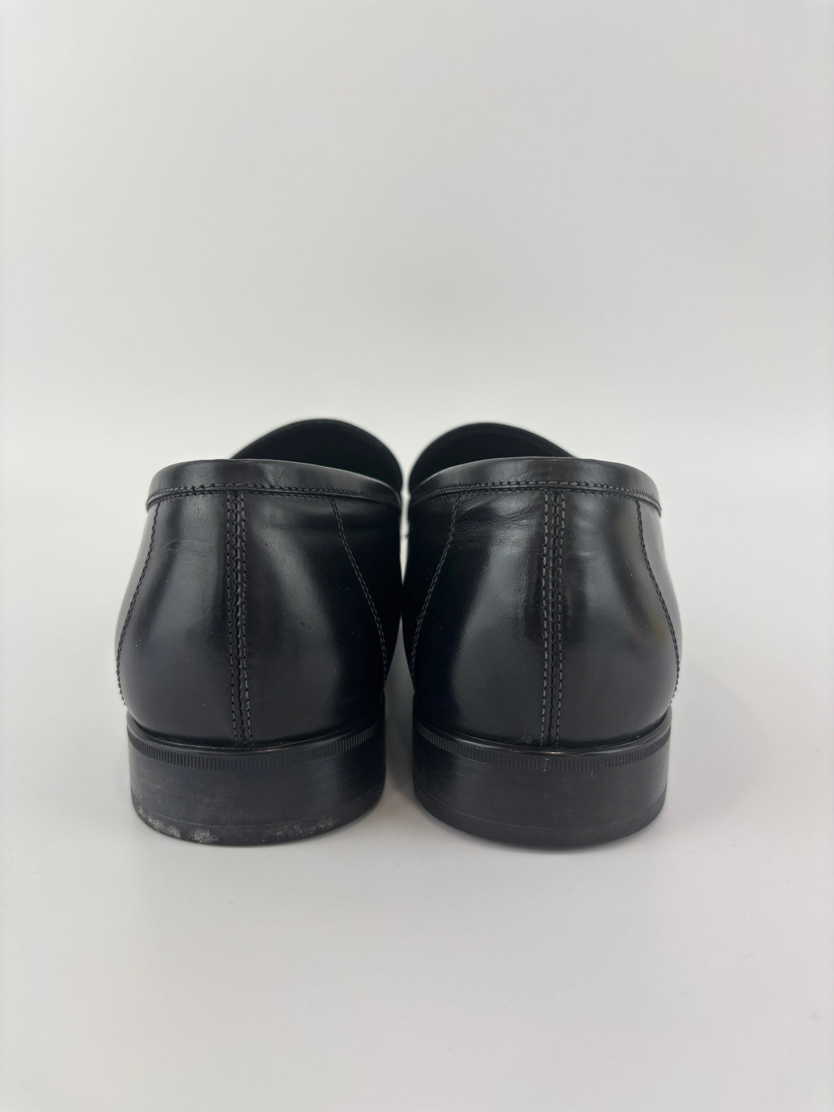 Salvatore Ferragamo Black Leather Loafers - Glampot