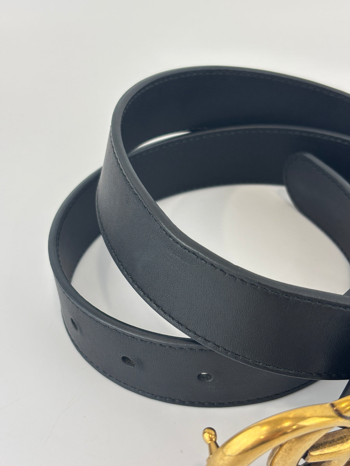 Gucci GG Marmont Slim Leather Belt in Black Size 85 - Glampot
