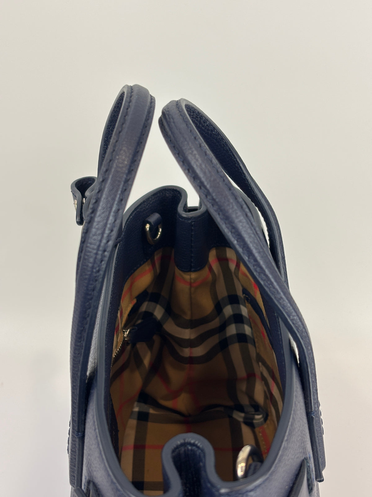 Small Banner Tote in Navy Blue - Glampot