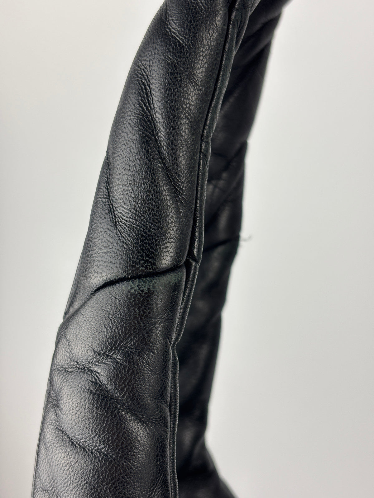 1BG413 Medium Padded Soft Nappa Leather Bag Black - Glampot