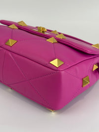 Roman Stud Medium Chain Bag Pink - Glampot