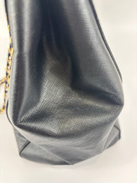 Salvatore Ferragamo Vara Ribbon Chain Shoulder Tote in Black - Glampot