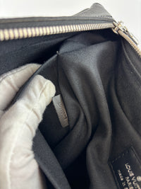 Black Taiga Leather / Green Beluga Messenger Bag - Glampot