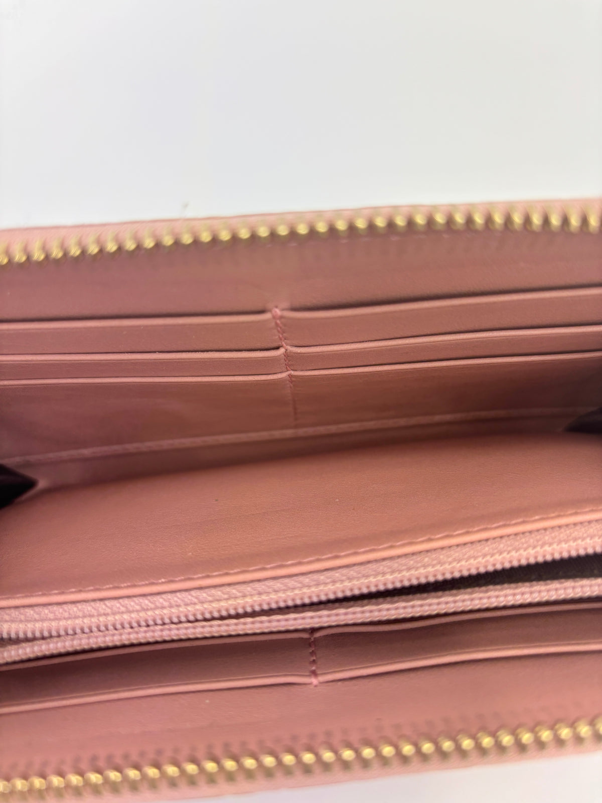 Gucci Microguccissima Zip Around Long Wallet in Dusty Pink - Glampot