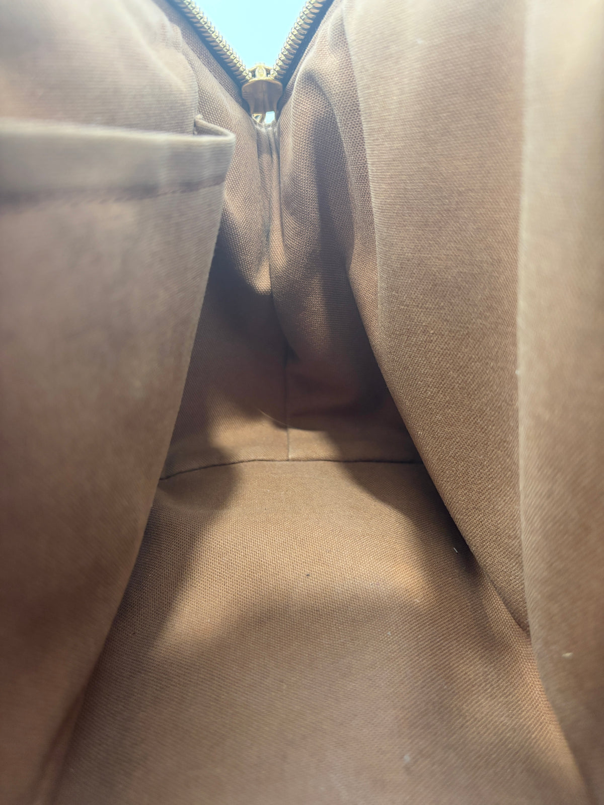 Louis Vuitton Tivoli PM Monogram Canvas - Glampot