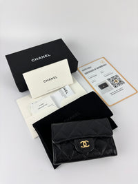 AP0212 Classic Flap Card Holder in Black Caviar GHW - Glampot