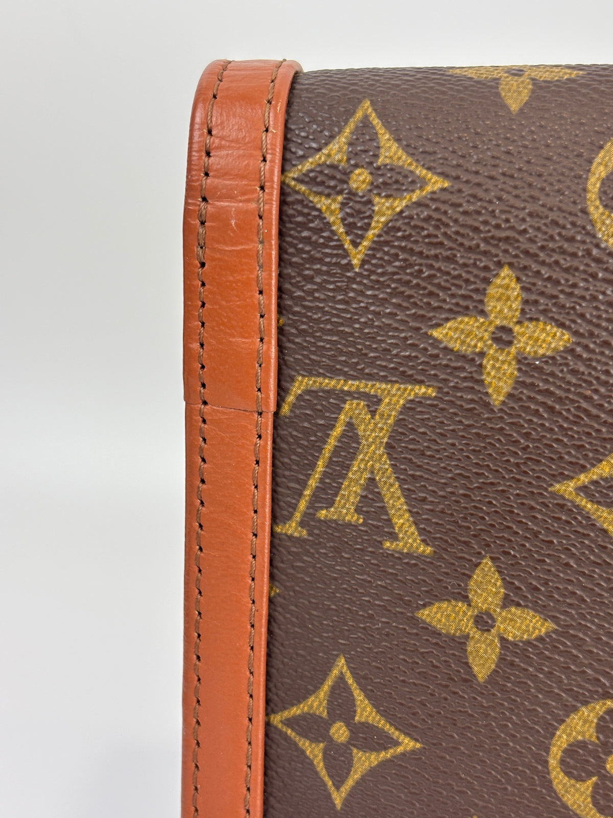 Vintage Pochette Dame GM Clutch Bag - Glampot