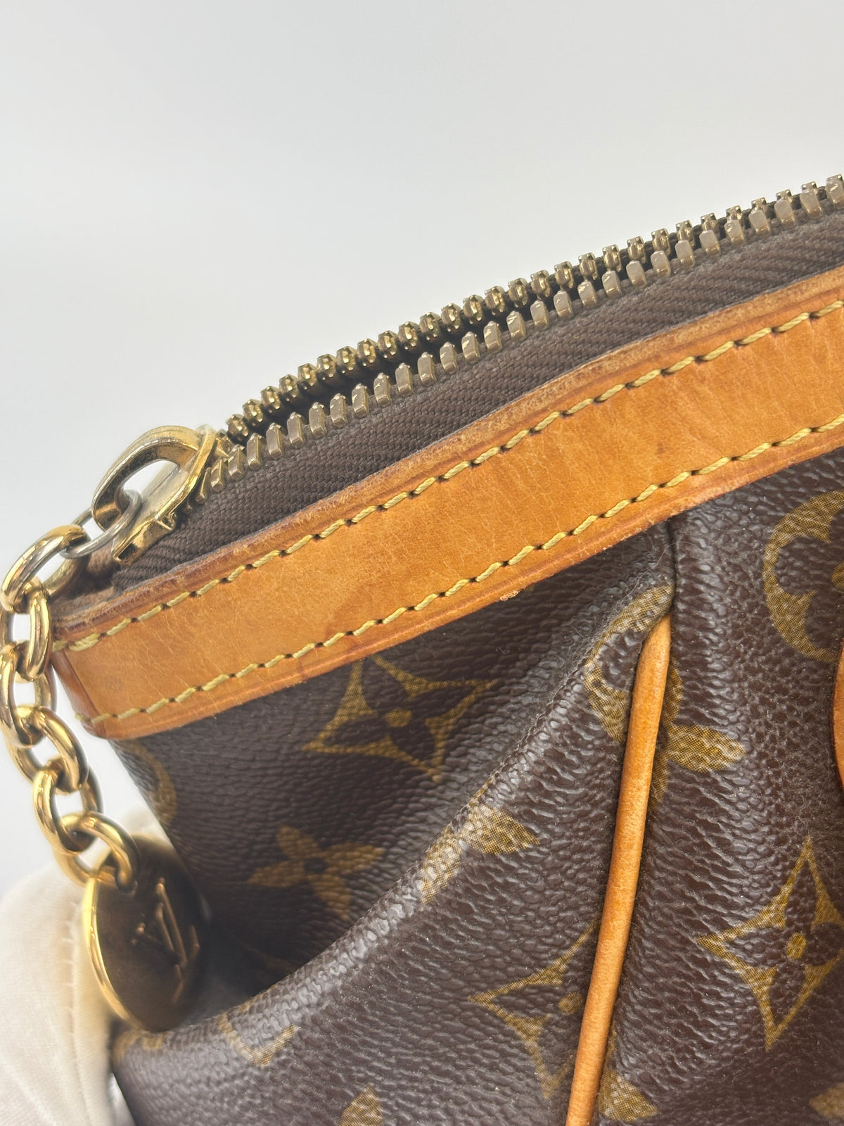 Louis Vuitton Tivoli PM Monogram Canvas - Glampot
