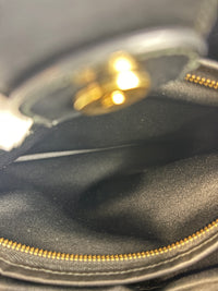 Salvatore Ferragamo Vara Ribbon Chain Shoulder Tote in Black - Glampot