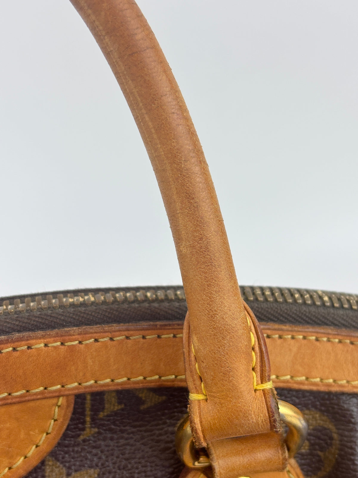 Louis Vuitton Tivoli PM Monogram Canvas - Glampot