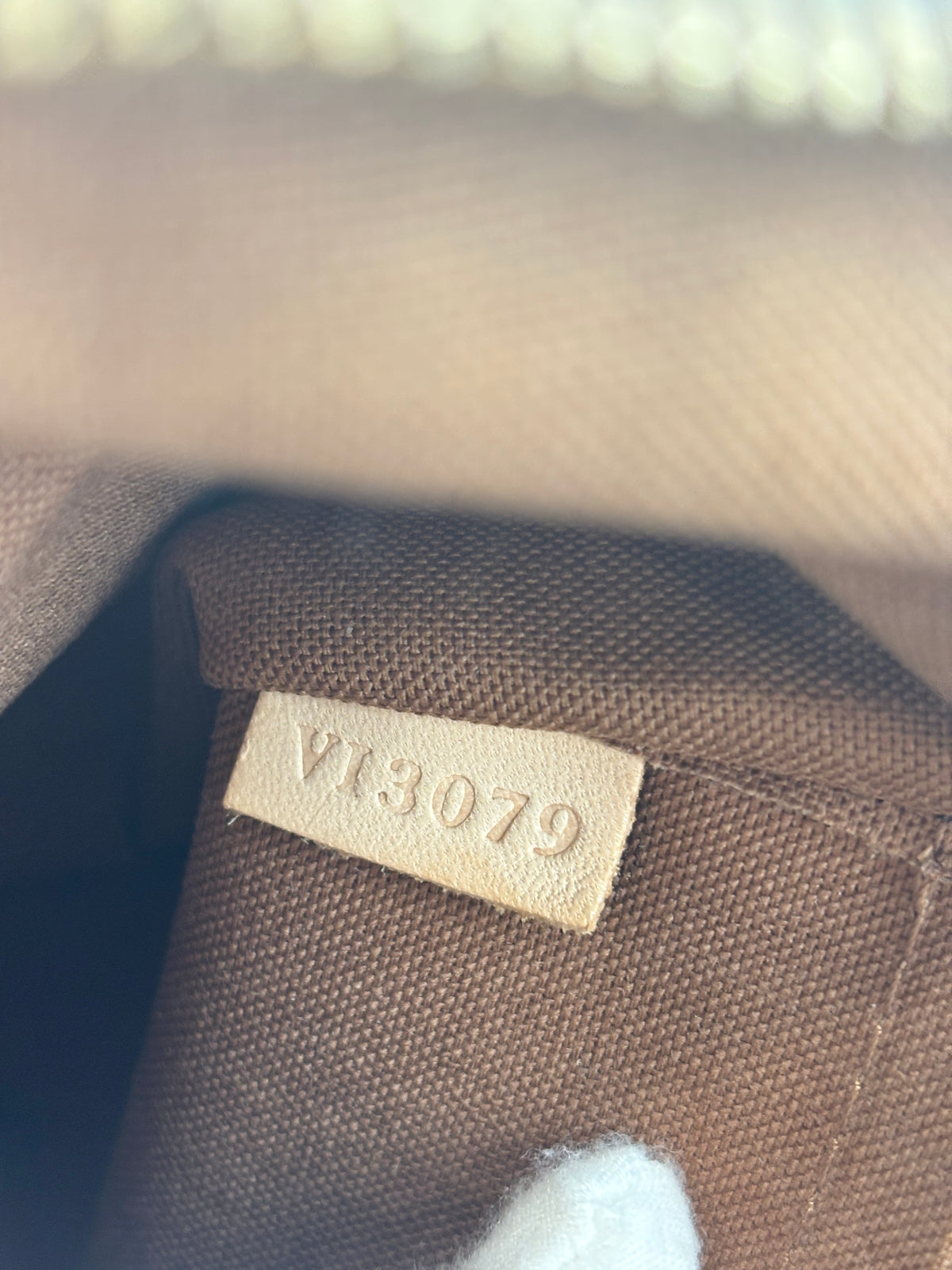 Louis Vuitton Tivoli PM Monogram Canvas - Glampot