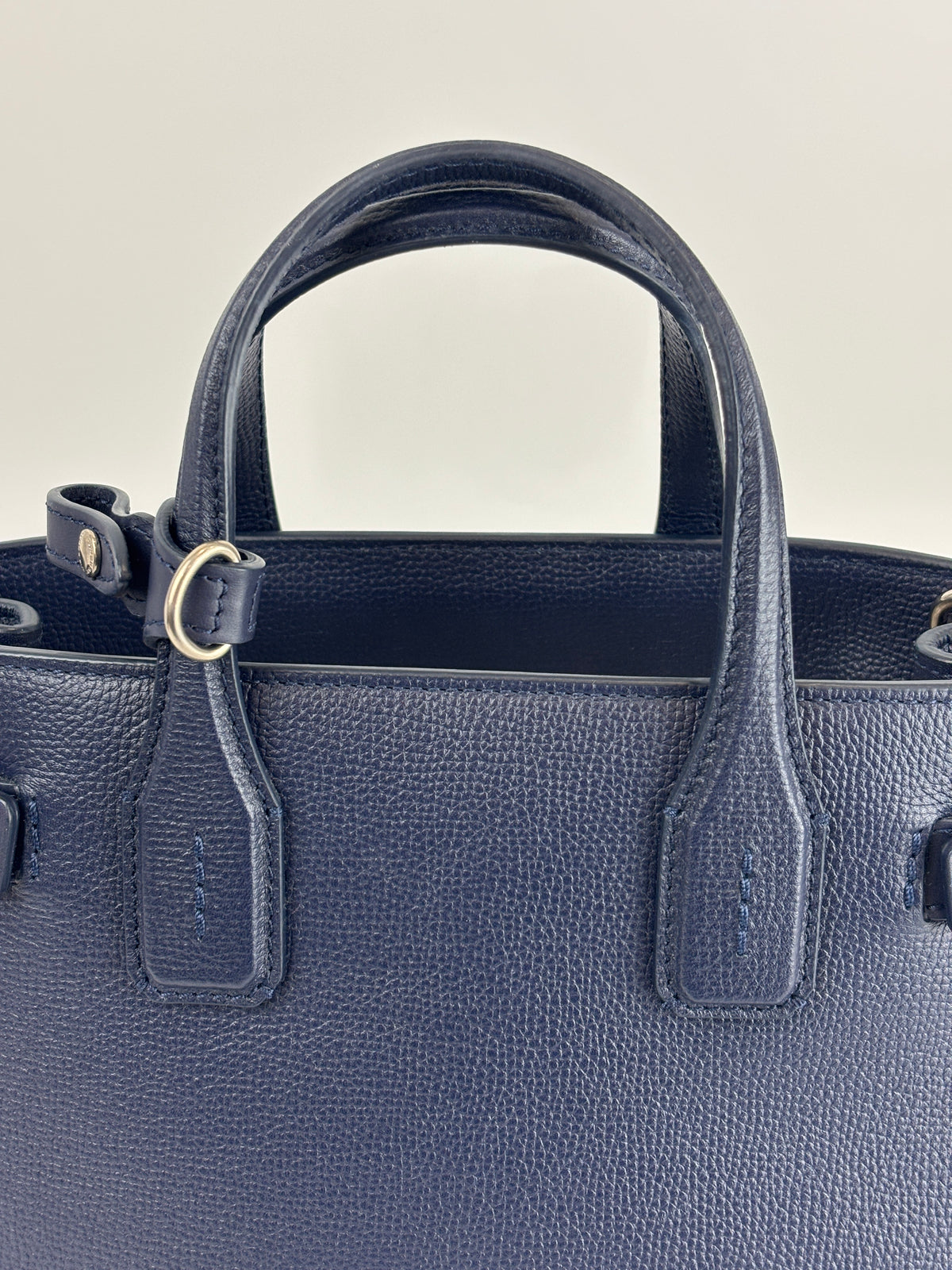 Small Banner Tote in Navy Blue - Glampot