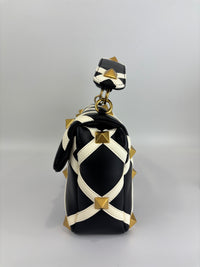 Roman Stud Chain Bag Black / White - Glampot