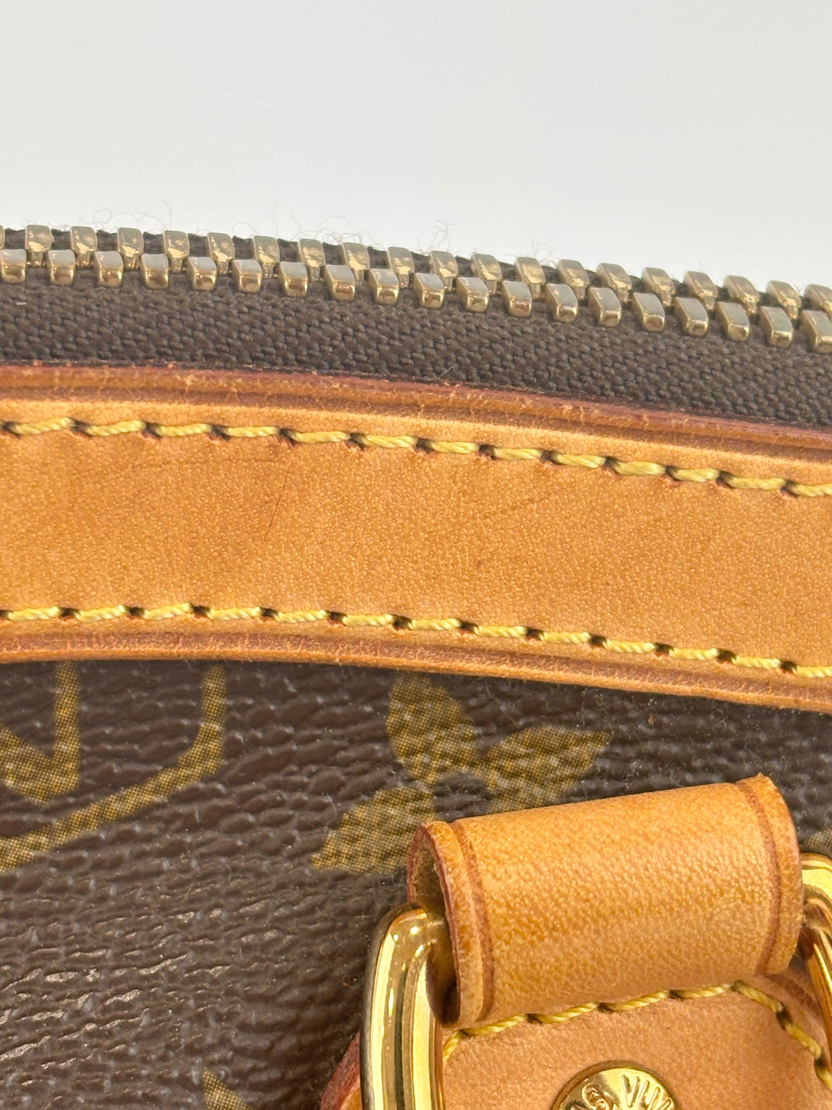 Louis Vuitton Tivoli PM Monogram Canvas - Glampot