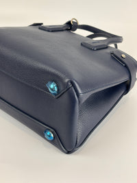 Small Banner Tote in Navy Blue - Glampot