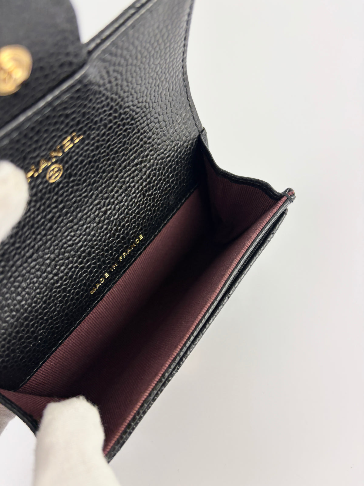 AP0212 Classic Flap Card Holder in Black Caviar GHW - Glampot