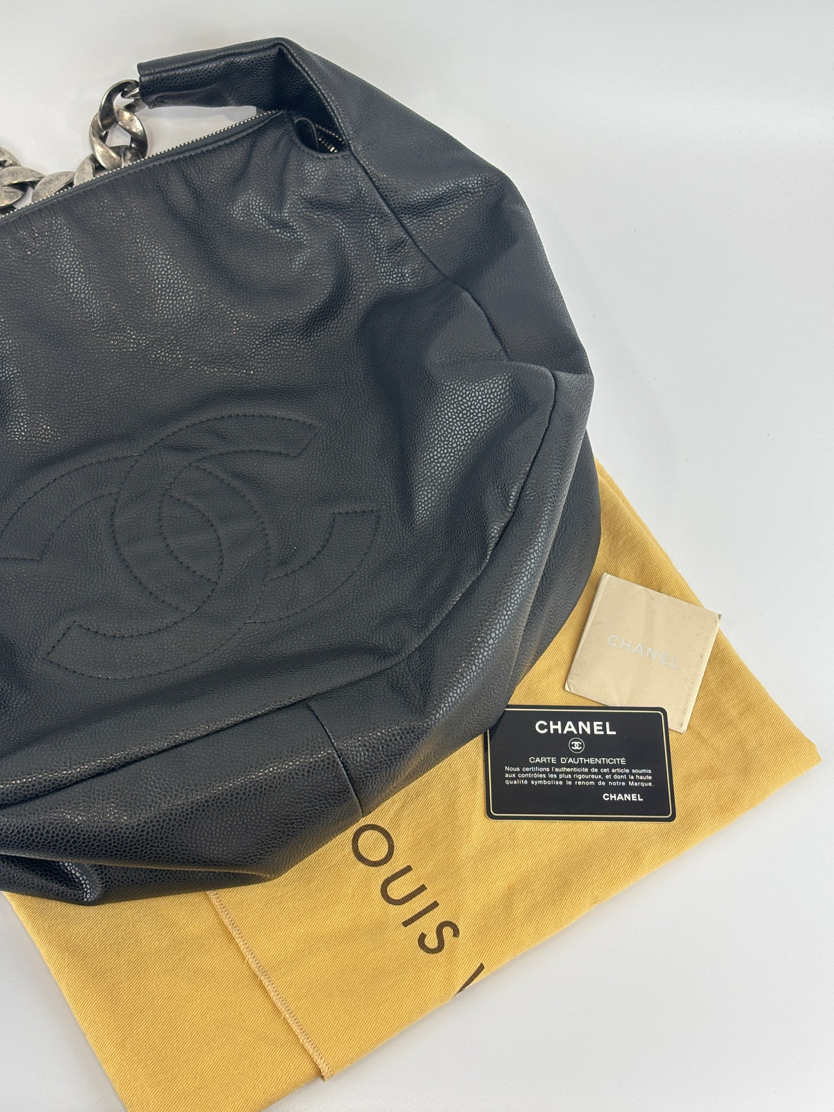 Chanel 31 Hobo in Black Caviar Antique Chain - Glampot