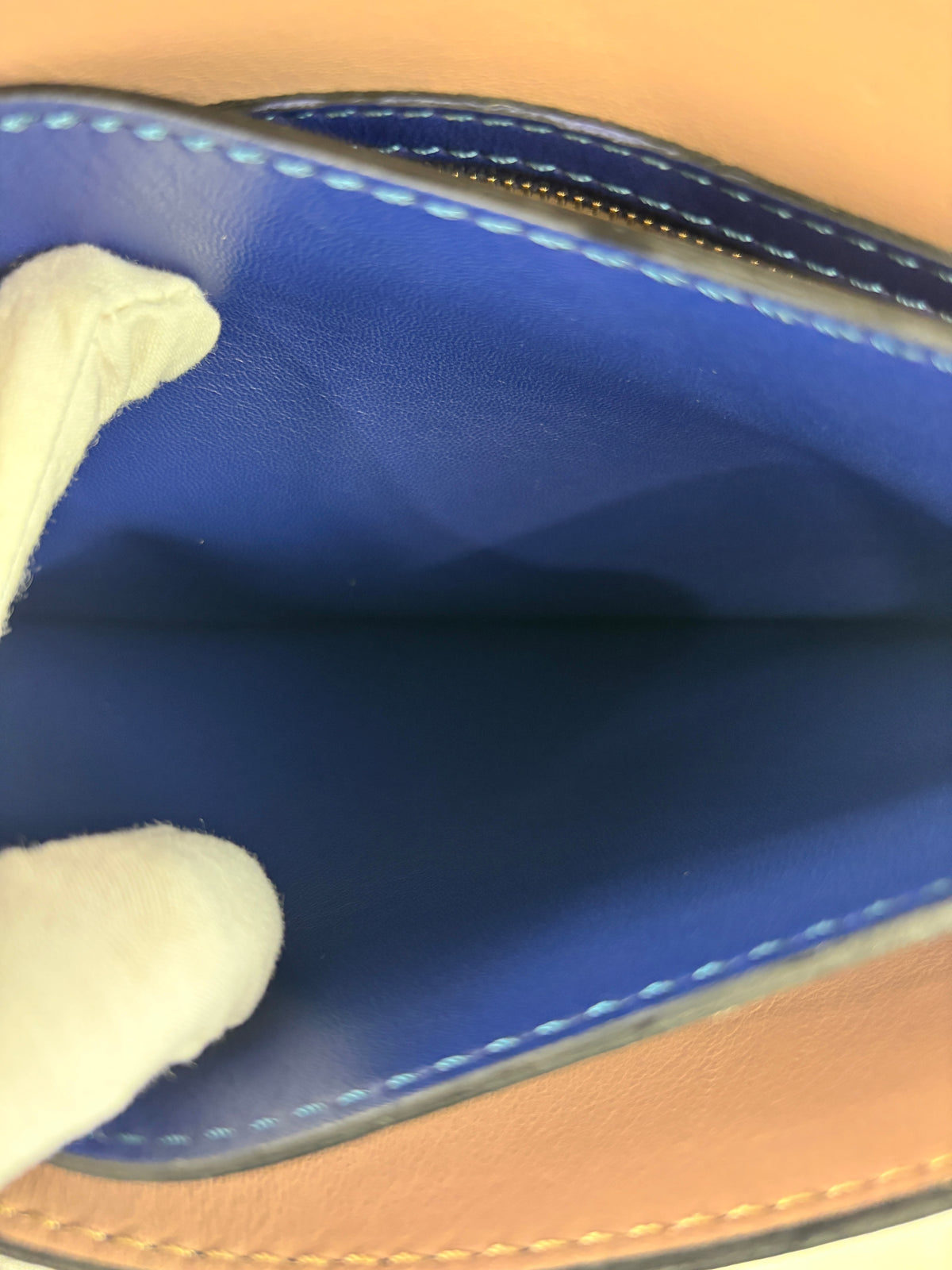 Valentino Garavani Rockstud Clutch in Navy - Glampot