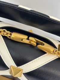 Roman Stud Chain Bag Black / White - Glampot