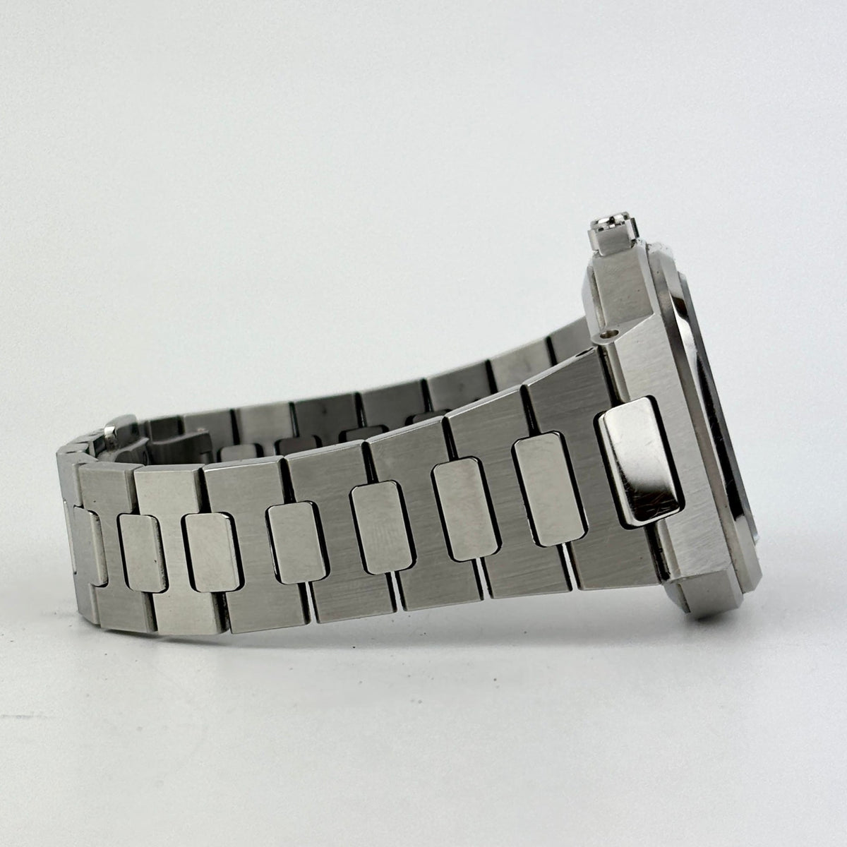 BR05 Black Steel 40mm