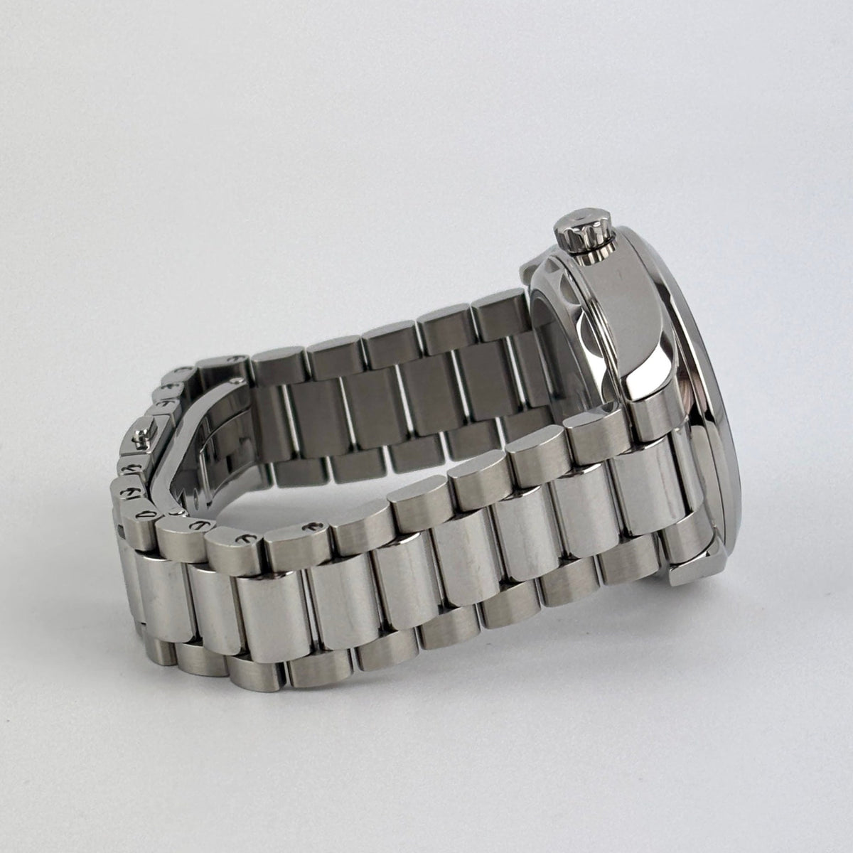 Seamaster Aqua Terra Shades 34mm Steel on Steel in Sandstone