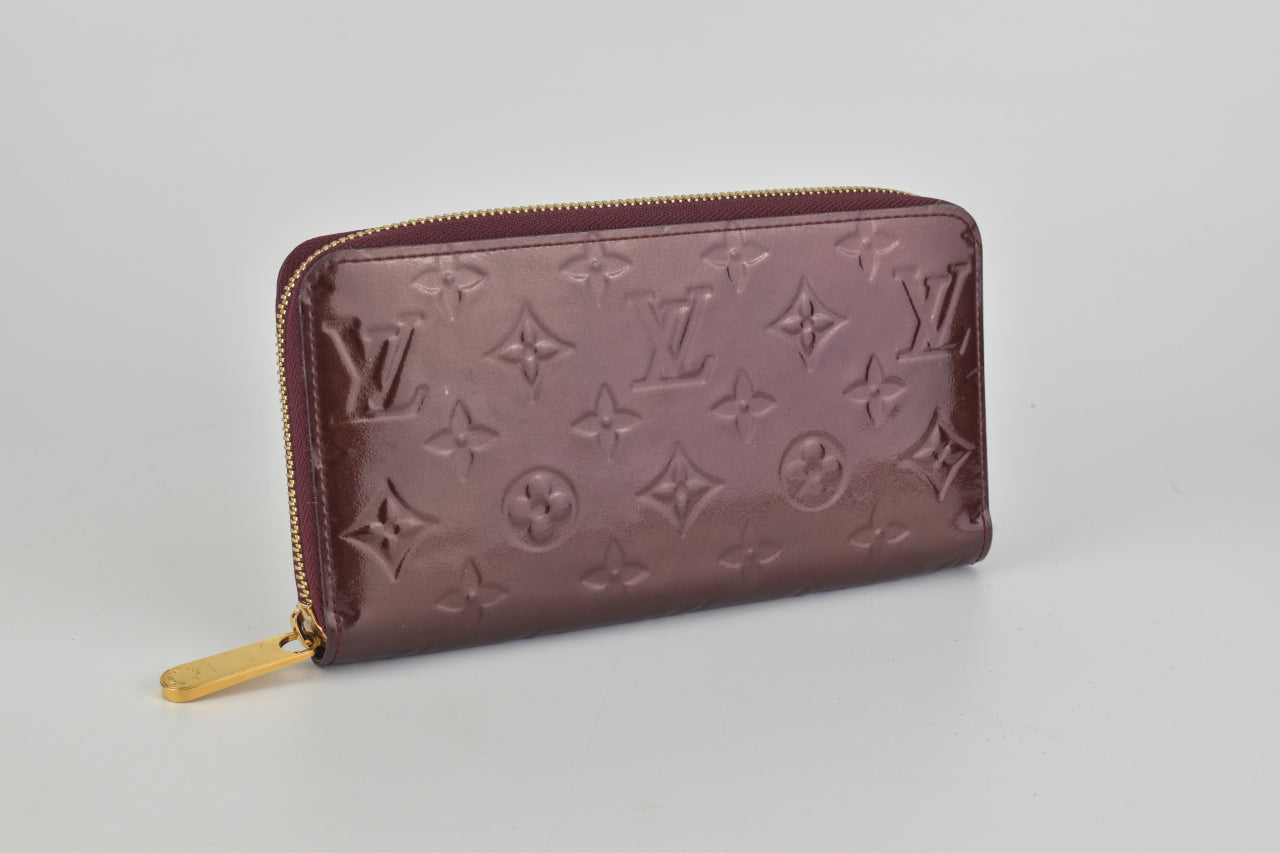 Amarante Monogram Vernis Zippy Long Wallet