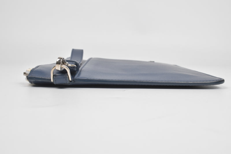 海军蓝 7N0087 小虫子光滑皮革手拿包（2019 年款）